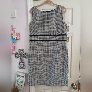 Kasper Women's 16 Black and White Sleeveless Office Sheath Dress Secretary